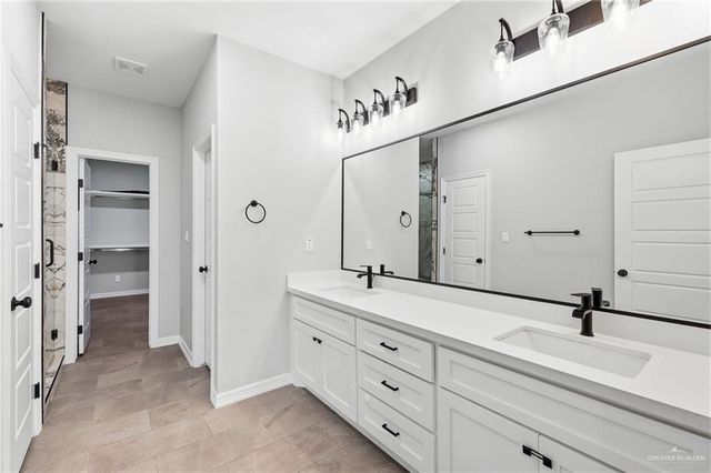 2413 S Cartier Drive, Edinburg, TX 78542
