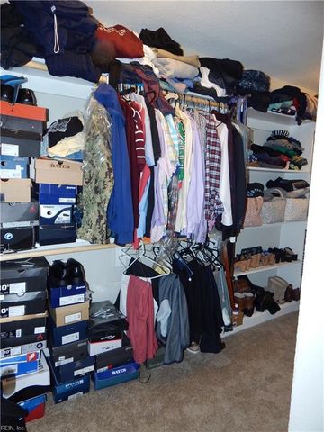 4844 Beamon RD, Norfolk, VA 23513