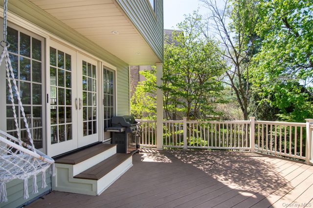 20 Maple Street, Irvington, NY 10533
