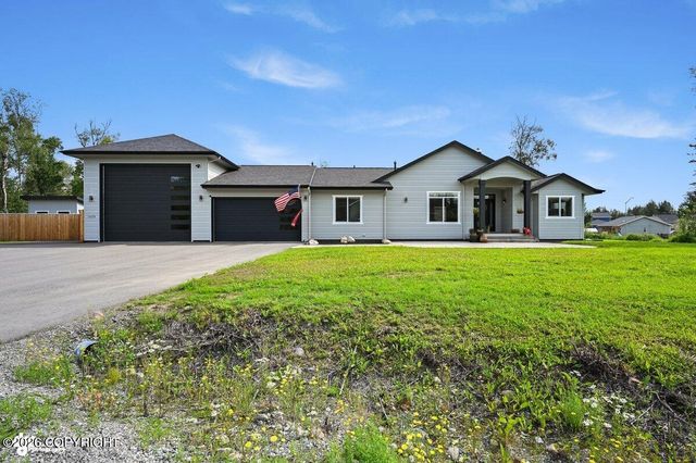 1435 S Andre Circle, Palmer, AK 99645