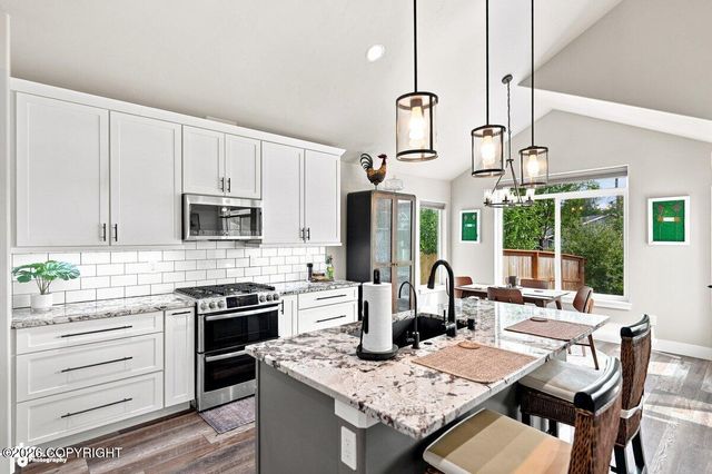 1435 S Andre Circle, Palmer, AK 99645