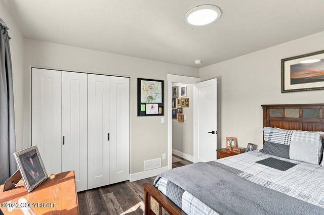 1435 S Andre Circle, Palmer, AK 99645