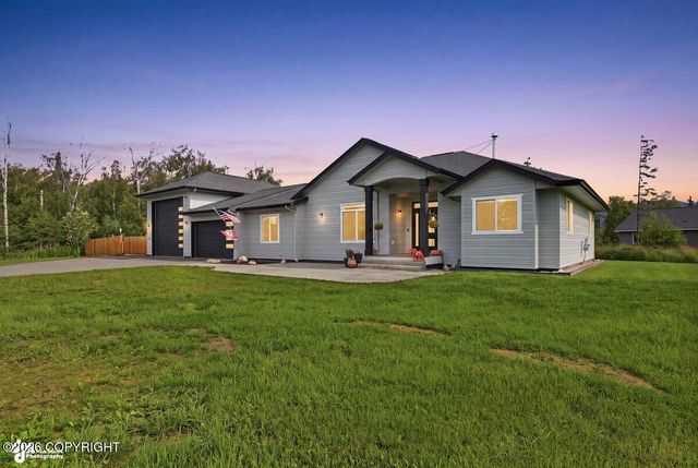 1435 S Andre Circle, Palmer, AK 99645