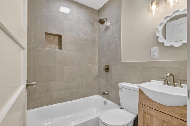 2725 Herman St, Nashville, TN 37208