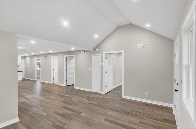 2725 Herman St, Nashville, TN 37208