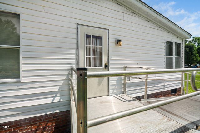 1034 Apple Blossom Lane, Burlington, NC 27217