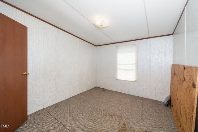 1034 Apple Blossom Lane, Burlington, NC 27217