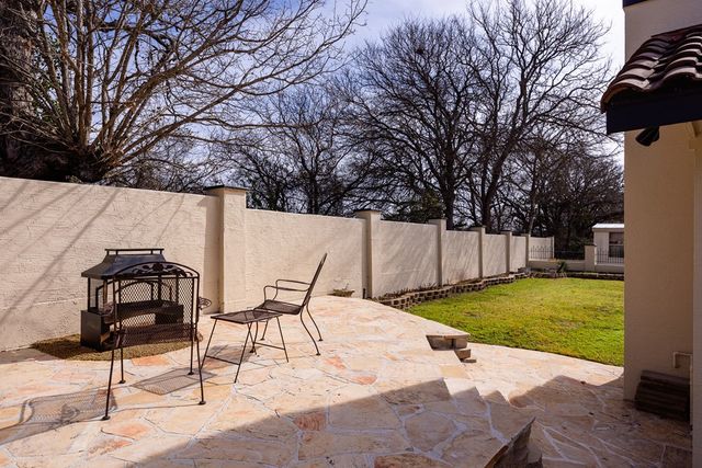 522 Preston Trail, Kerrville, TX 78028