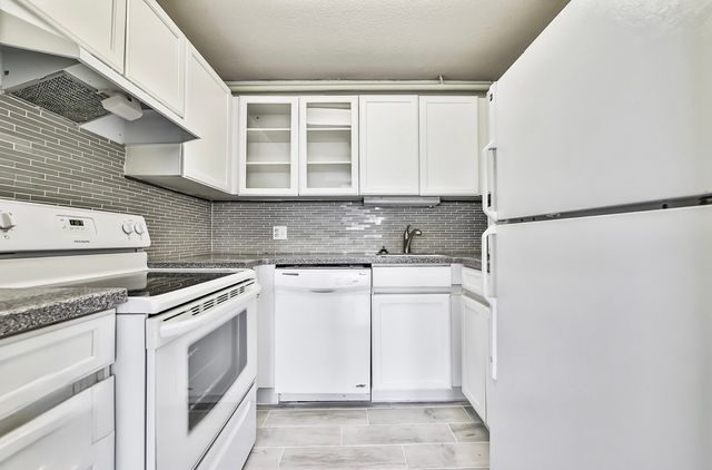 440 N Wabash Avenue 1510, Chicago, IL 60611