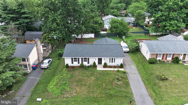 1314 E HOLLY AVE, Sterling, VA 20164