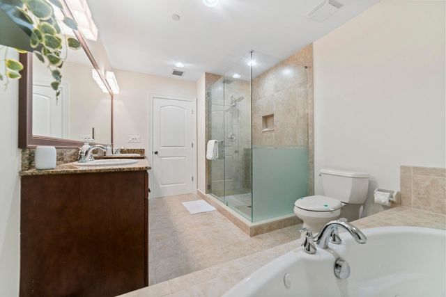 1849 NE 26TH 2, Fort Lauderdale, FL 33305