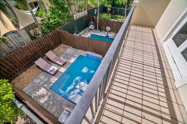 1849 NE 26TH 2, Fort Lauderdale, FL 33305