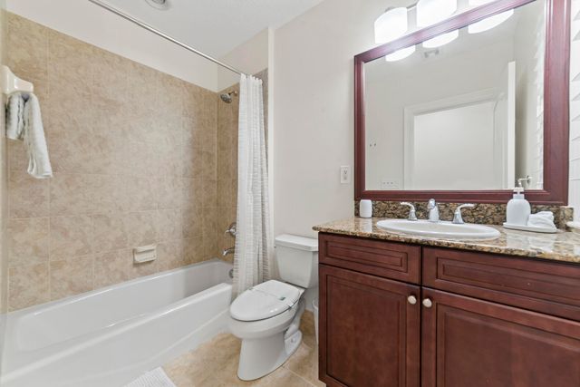 1849 NE 26TH 2, Fort Lauderdale, FL 33305