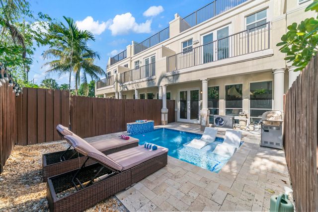 1849 NE 26TH 2, Fort Lauderdale, FL 33305