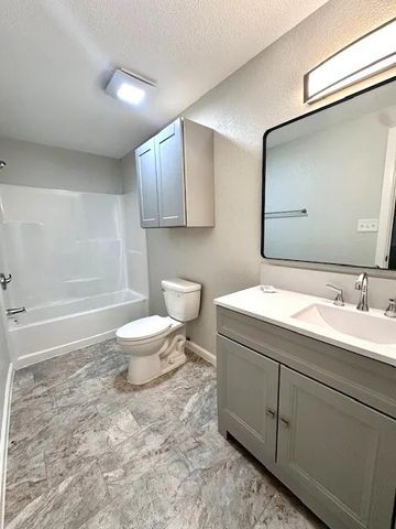 5280 Atwell Lane B, Denton, TX 76208