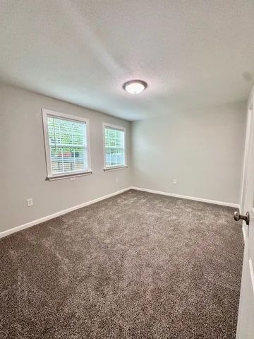 5280 Atwell Lane B, Denton, TX 76208