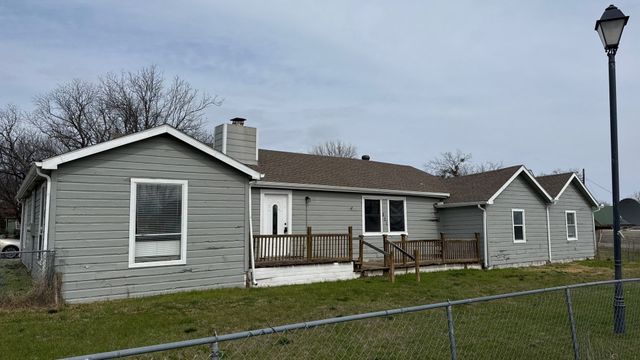 201 E Hubbard Street, Josephine, TX 75173