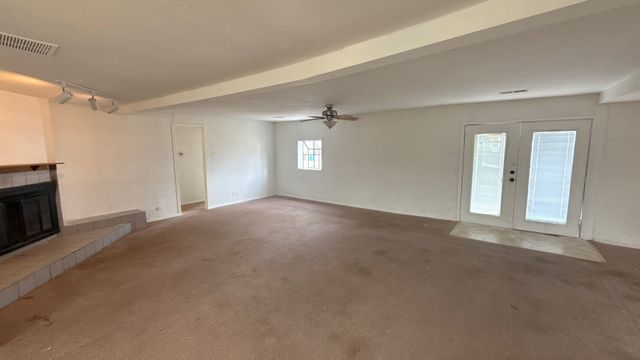 201 E Hubbard Street, Josephine, TX 75173