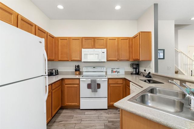 2818 ROCCELLA COURT, Kissimmee, FL 34747