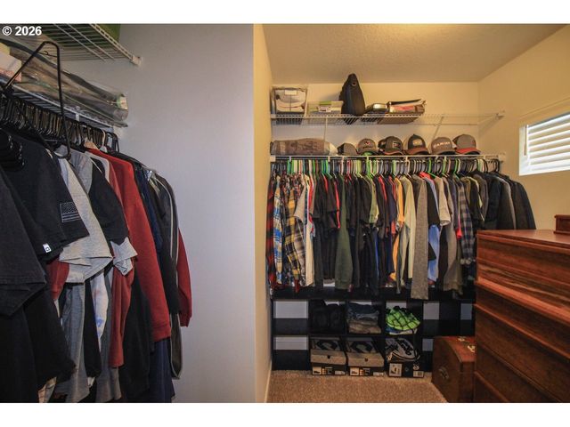 822 S 22ND Ave, Cornelius, OR 97113