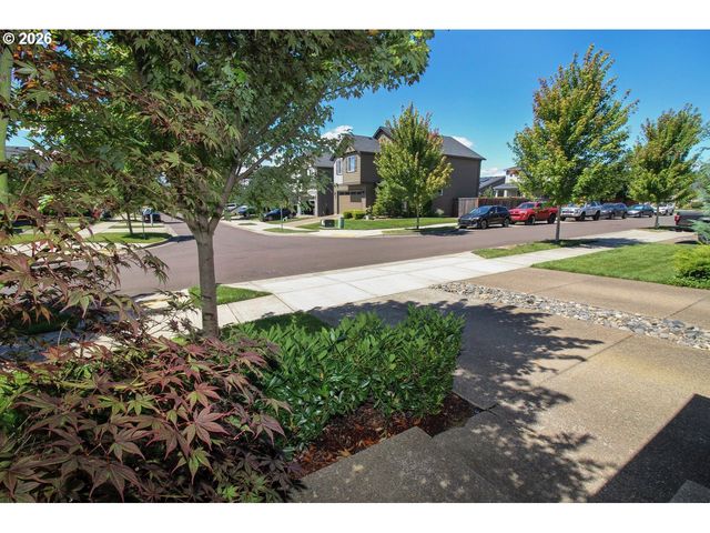 822 S 22ND Ave, Cornelius, OR 97113