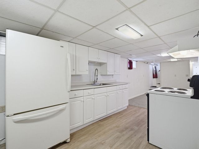 4 A St, Billerica, MA 01821