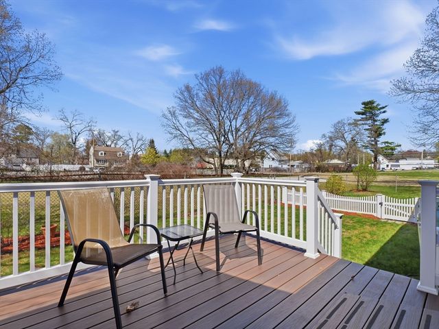 4 A St, Billerica, MA 01821