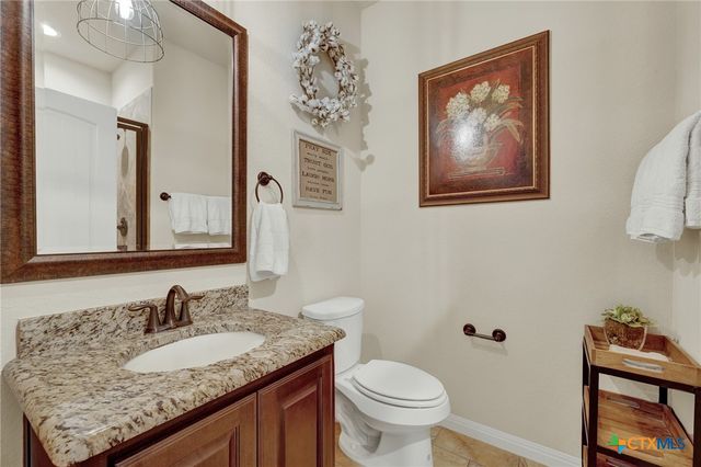 1937 Hunters Cove, New Braunfels, TX 78132