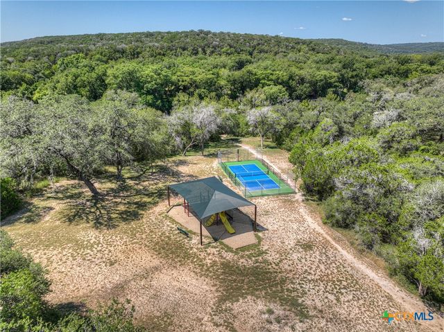 1937 Hunters Cove, New Braunfels, TX 78132