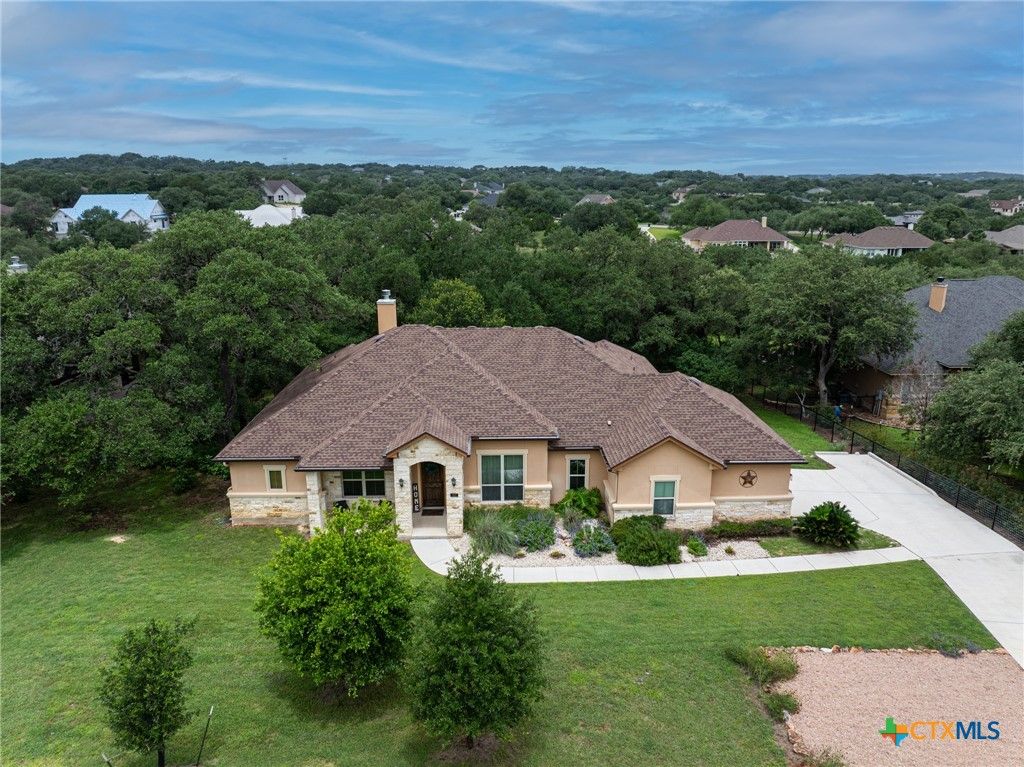 1937 Hunters Cove, New Braunfels, TX 78132