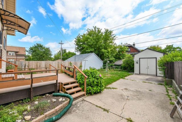 2874 N 59th STREET, Milwaukee, WI 53210
