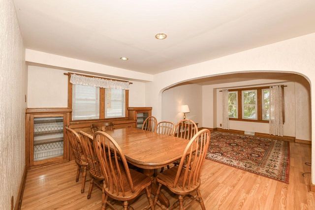 2874 N 59th STREET, Milwaukee, WI 53210