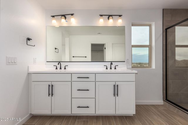 8638 S 170TH Avenue, Goodyear, AZ 85338