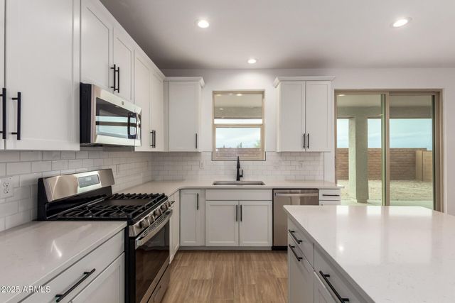 8638 S 170TH Avenue, Goodyear, AZ 85338