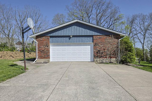 5920 Embassy Drive, Fairfield, OH 45014