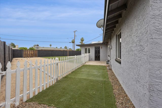 7201 N 16TH Drive, Phoenix, AZ 85021