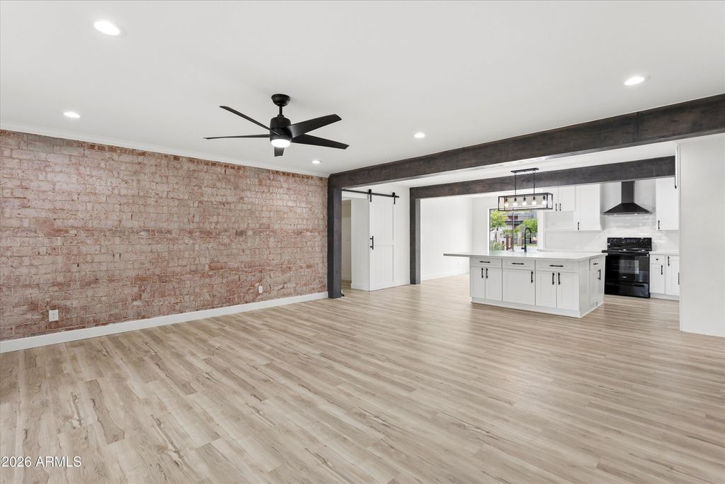 7201 N 16TH Drive, Phoenix, AZ 85021 — photo 2
