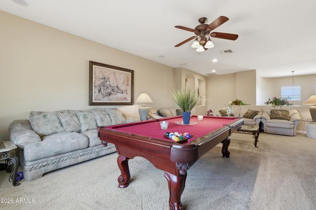 900 W MACAW Drive, Chandler, AZ 85286