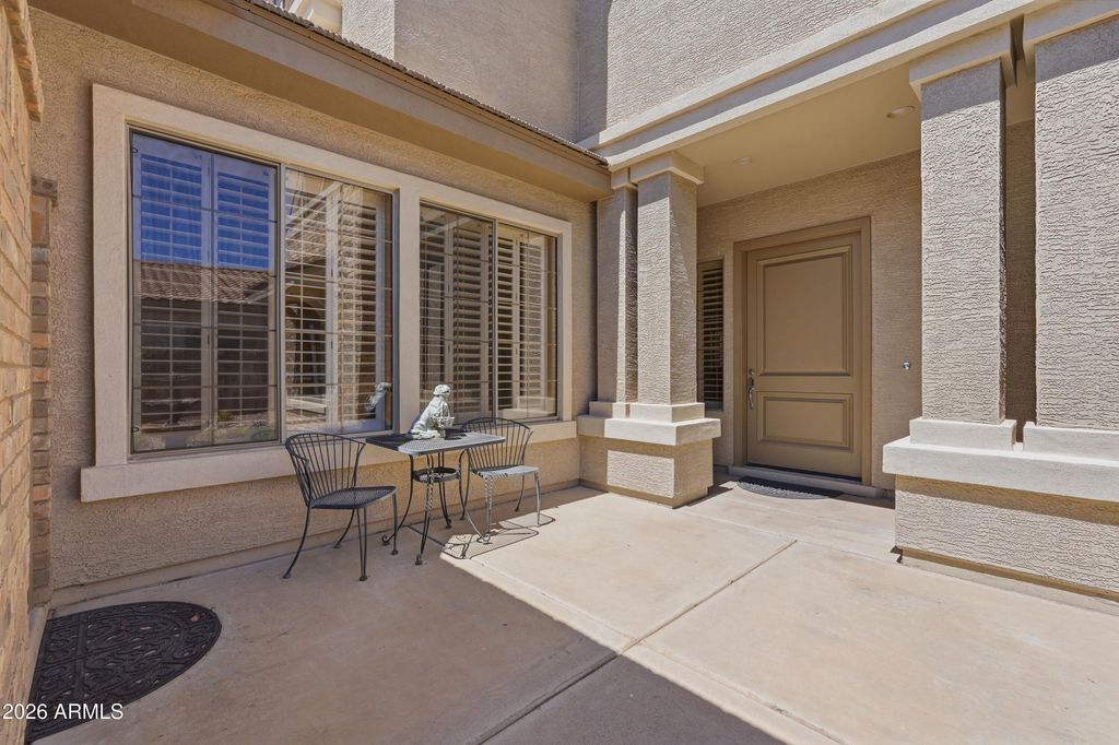 Image 14 of property listing at 900 W MACAW Drive, Chandler, AZ 85286