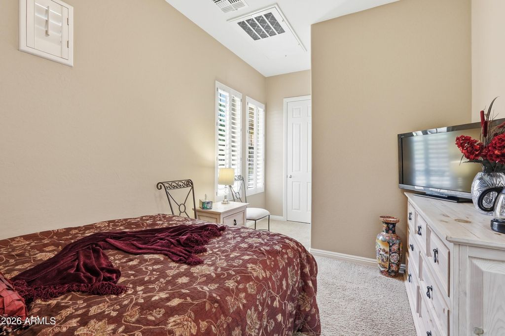 Image 62 of property listing at 900 W MACAW Drive, Chandler, AZ 85286