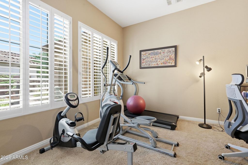 Image 63 of property listing at 900 W MACAW Drive, Chandler, AZ 85286