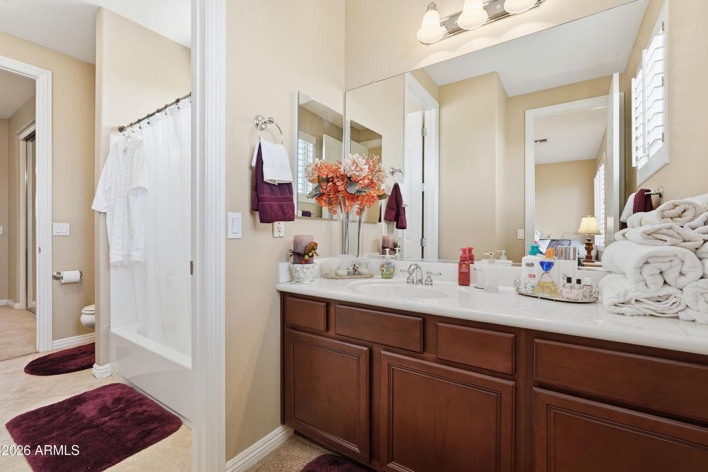 Image 70 of property listing at 900 W MACAW Drive, Chandler, AZ 85286