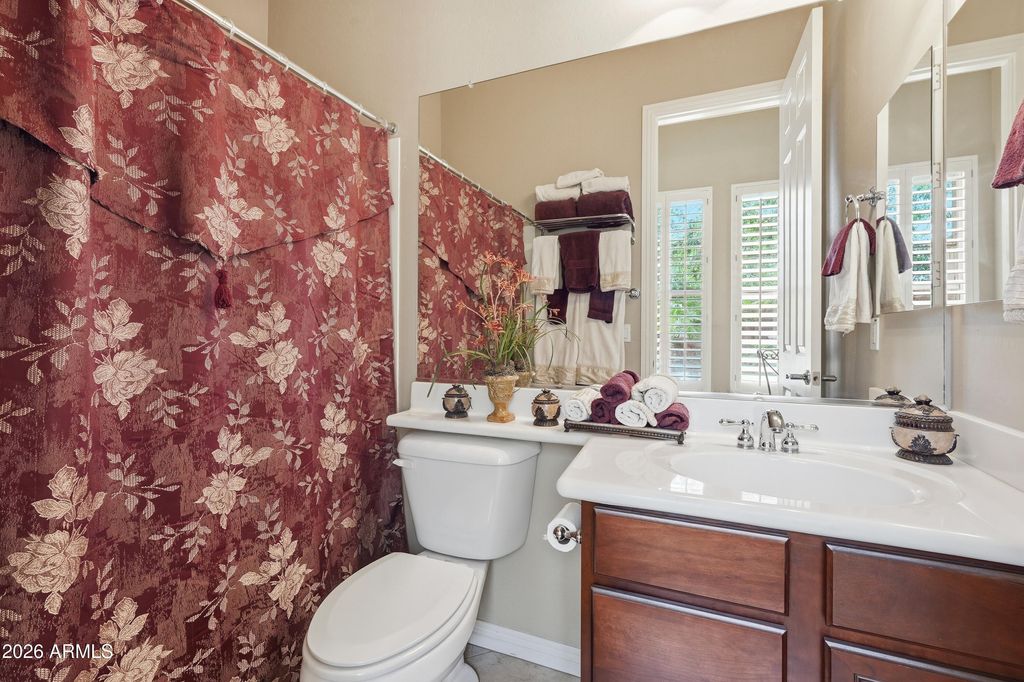 Image 73 of property listing at 900 W MACAW Drive, Chandler, AZ 85286