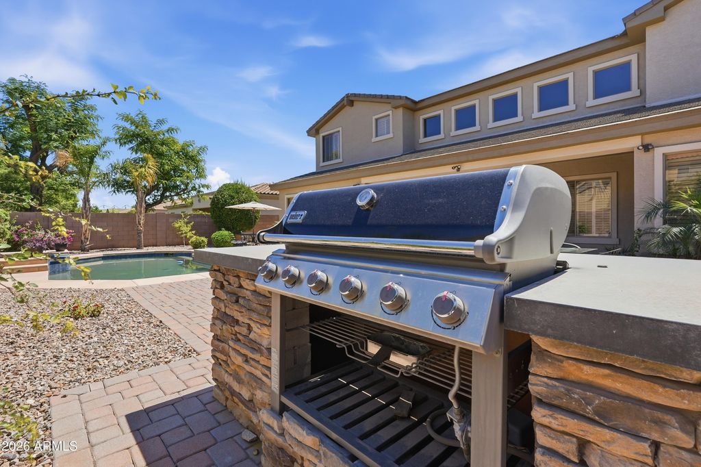 Image 81 of property listing at 900 W MACAW Drive, Chandler, AZ 85286