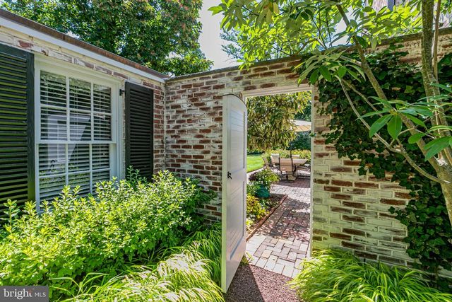 84 ELM RD, Princeton, NJ 08540