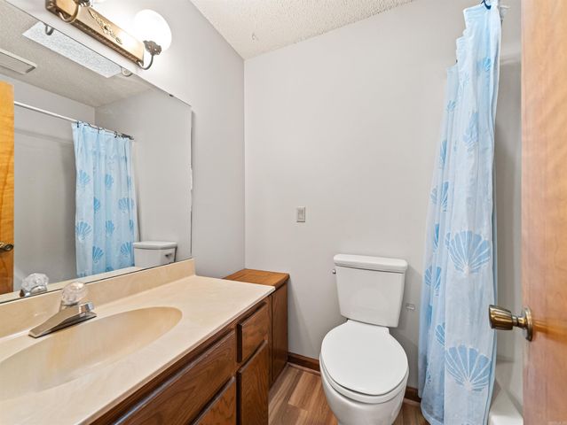 104 Aspe Lane, Hot Springs Village, AR 71909