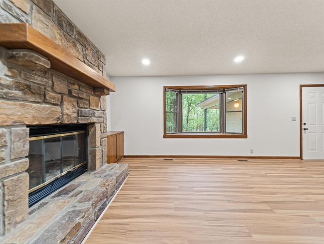 104 Aspe Lane, Hot Springs Village, AR 71909