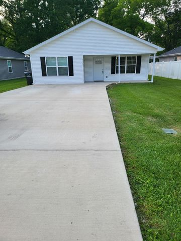 715 E Lincoln St, Tullahoma, TN 37388