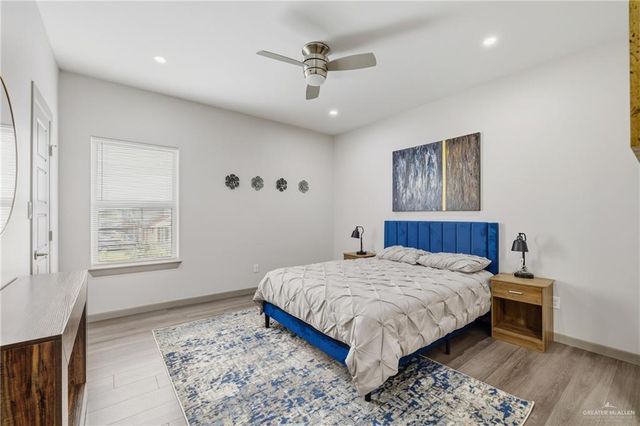 3302 S Sugar Road H, Edinburg, TX 78539