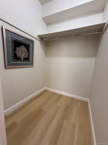4231 Colden Street F7A, Flushing, NY 11355